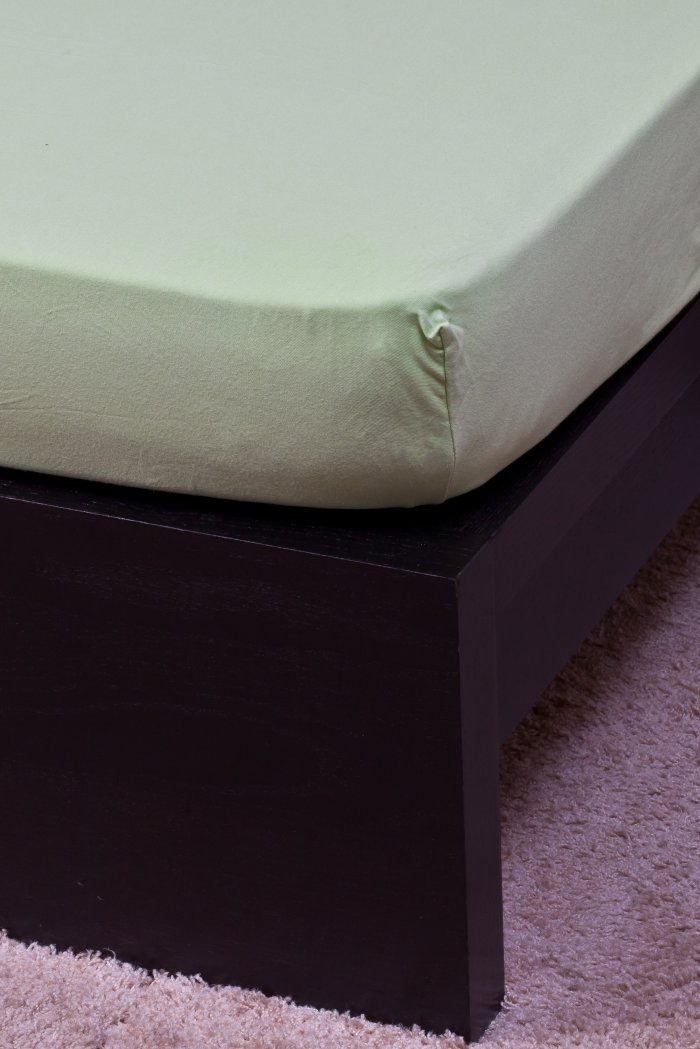 Jersey világoszöld lepedő 140-160x200 cm
